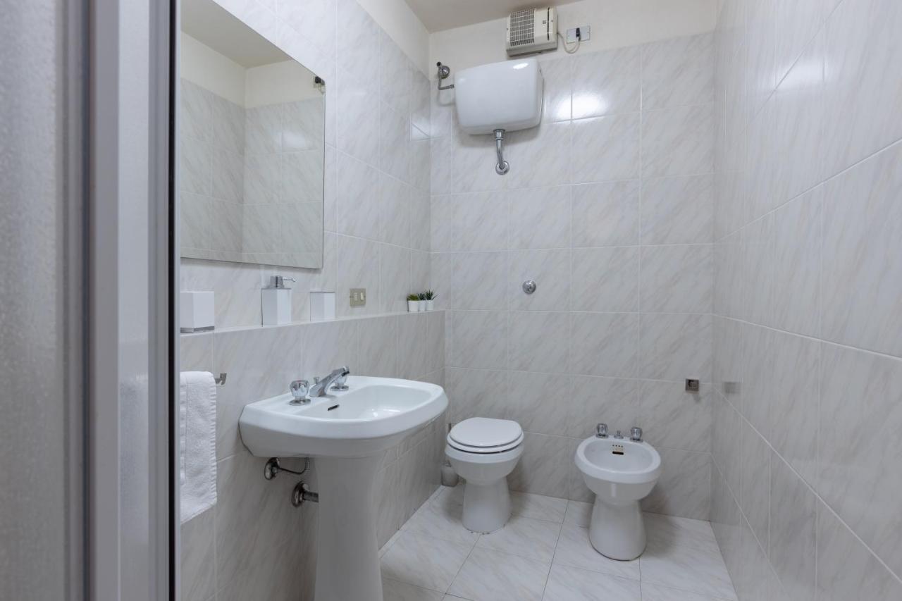 Tranquil Elegance In The Heart Of Pisa - Historic Convent Apartment ภายนอก รูปภาพ